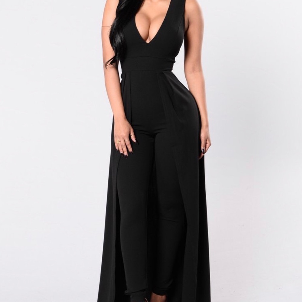 🖤 Black Jumpsuit